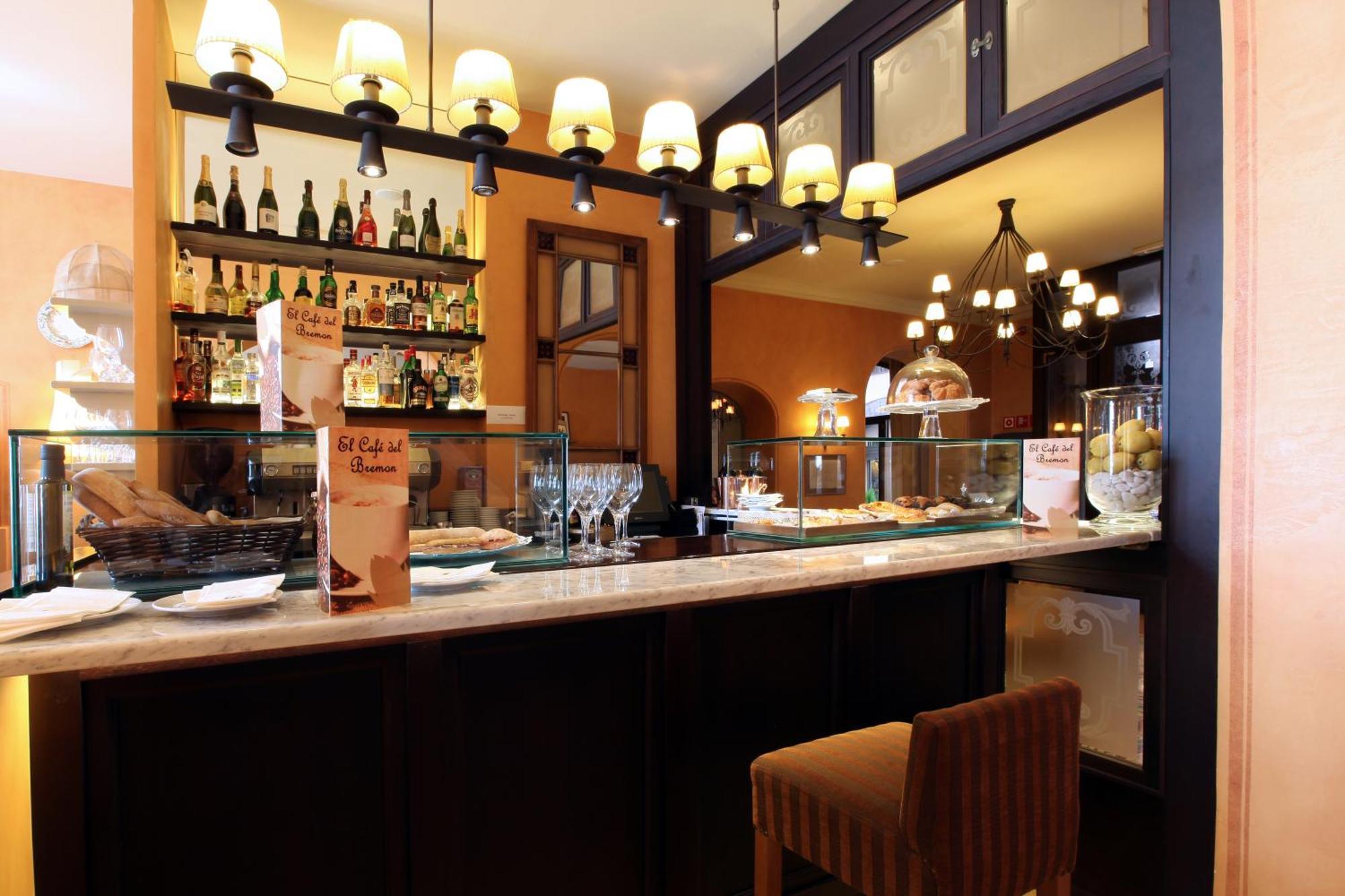 קרדונה Bremon Boutique Hotel By Duquessa Hotel Collection מראה חיצוני תמונה